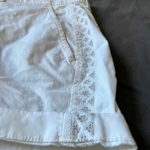 Old Navy Shorts - White w/ Embroidered Detail